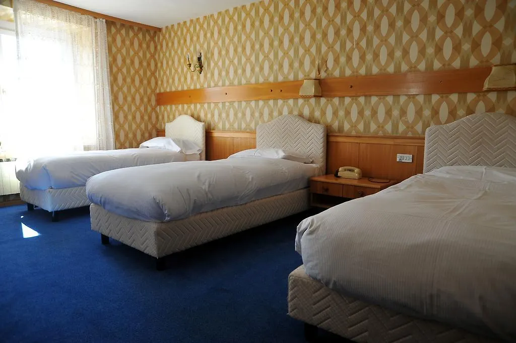 Hotel Passo Stelvio 3*,