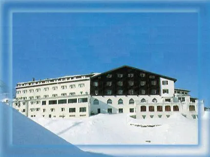 Hotel Passo Stelvio contacts